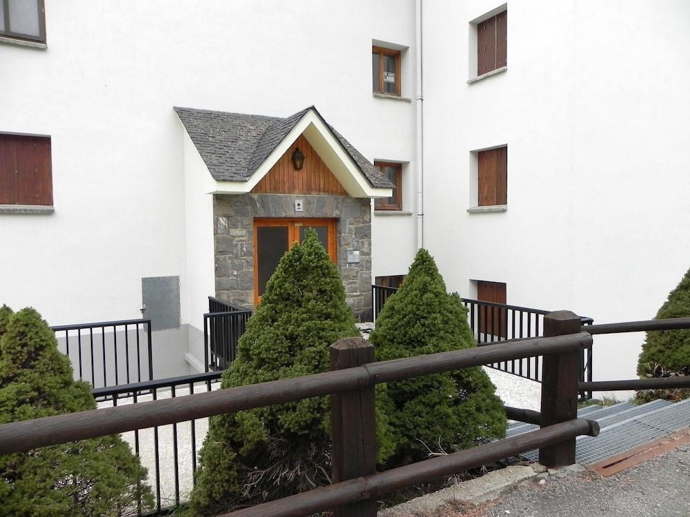 Apartamentos 3000 Formigal Dış mekan fotoğraf